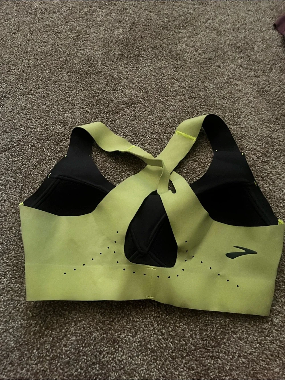 Brooks Neon Yellow Supportive Sports Bra - size 32B